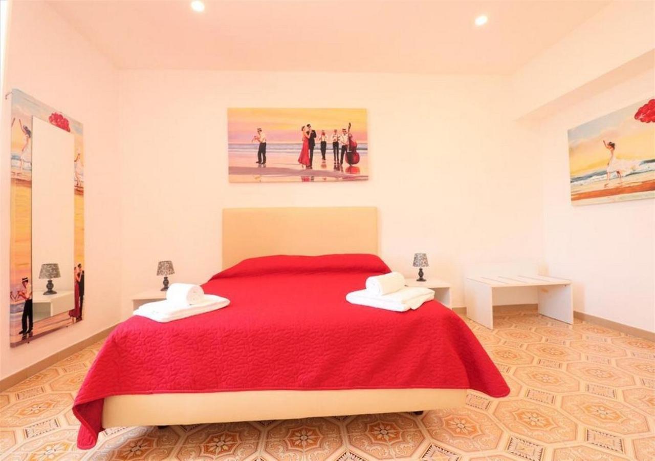 Sorrento Historical Center Apartment ภายนอก รูปภาพ