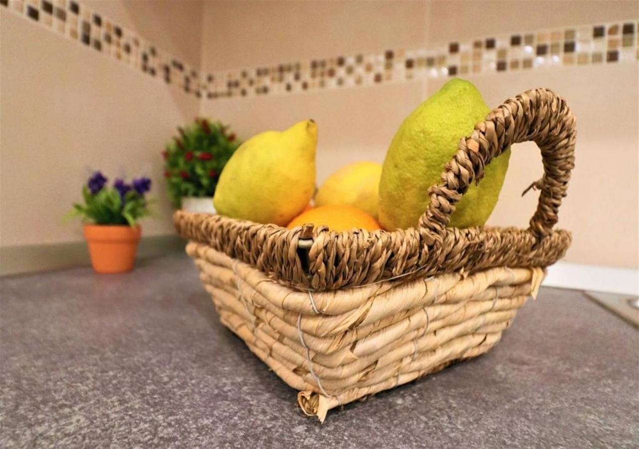 Sorrento Historical Center Apartment ภายนอก รูปภาพ