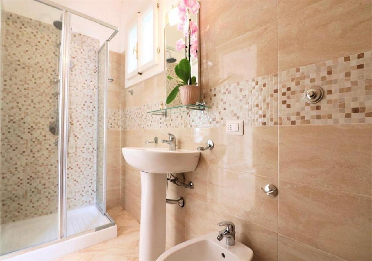 Sorrento Historical Center Apartment ภายนอก รูปภาพ