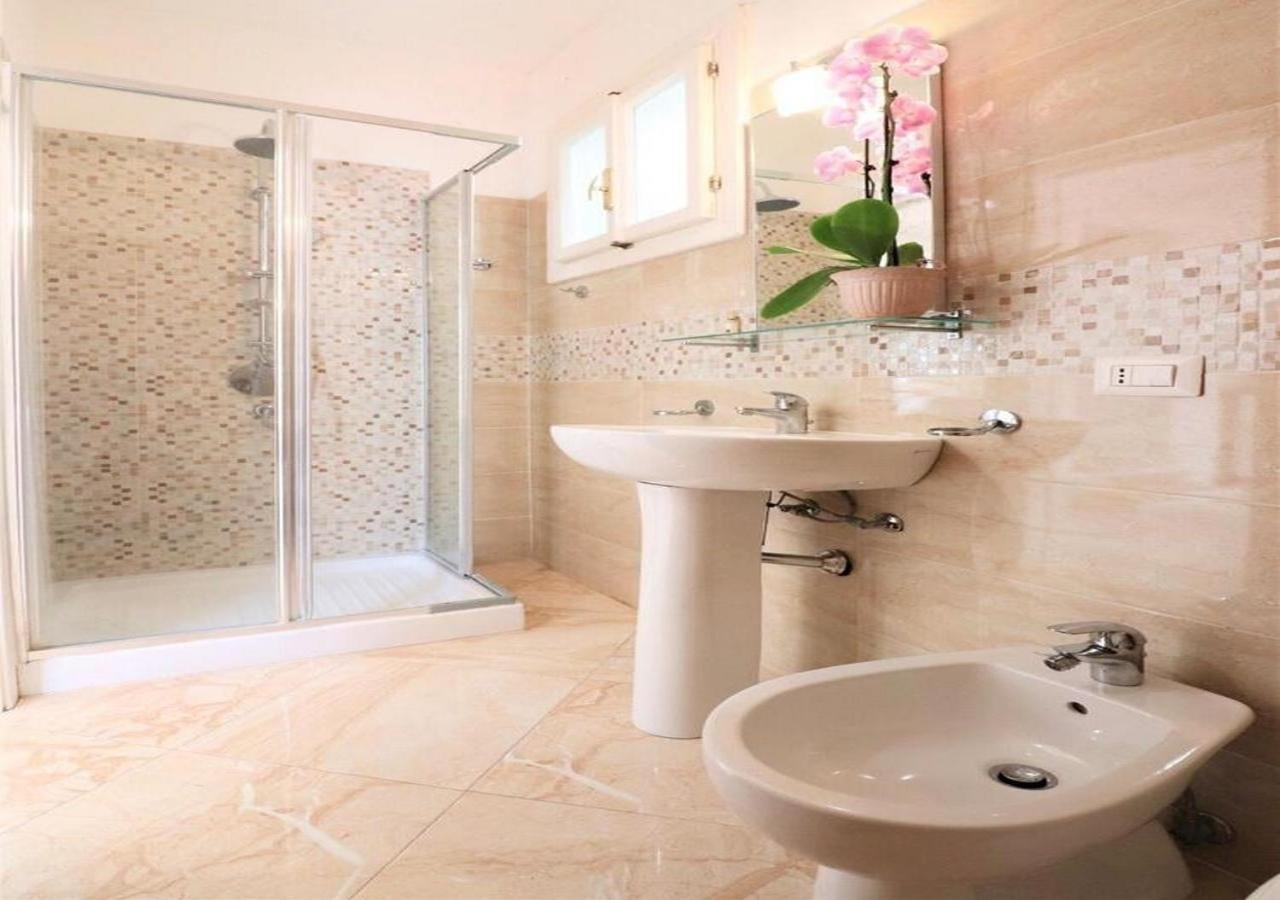 Sorrento Historical Center Apartment ภายนอก รูปภาพ